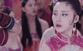 戴菲丨教科书示范如何成功演绎一个尤物